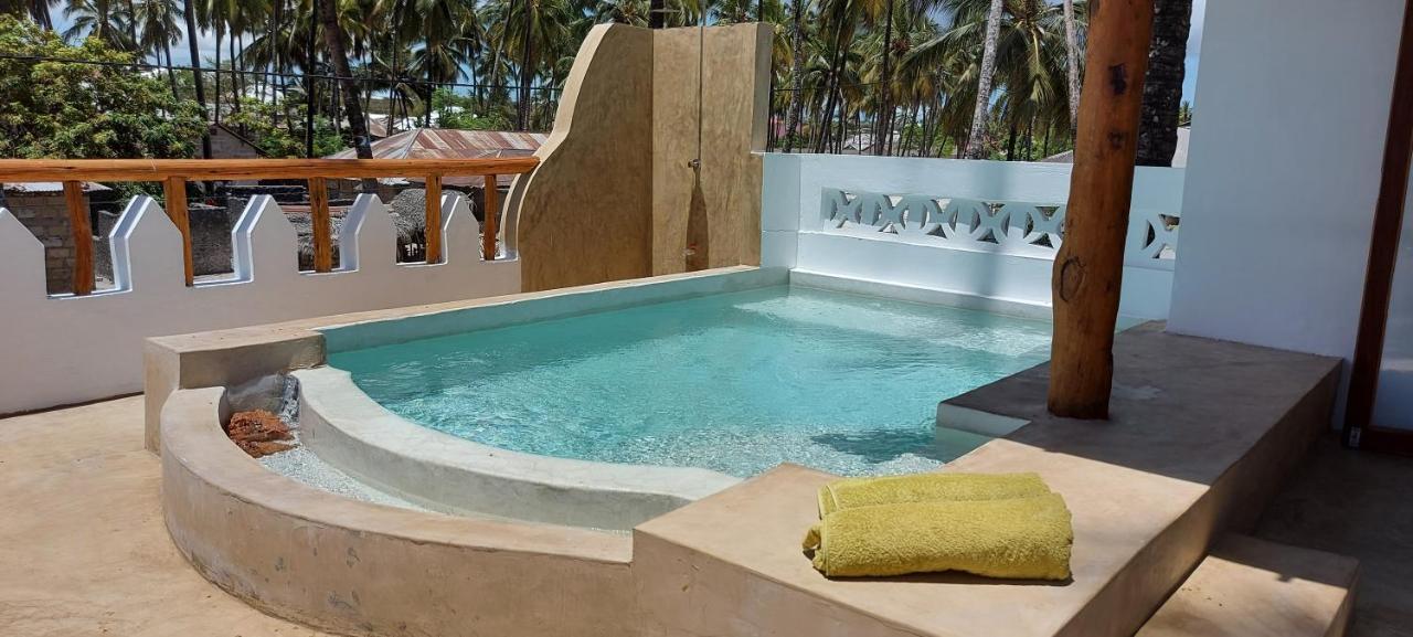 Moyo Top Floor Apartment Pwani Mchangani Bagian luar foto